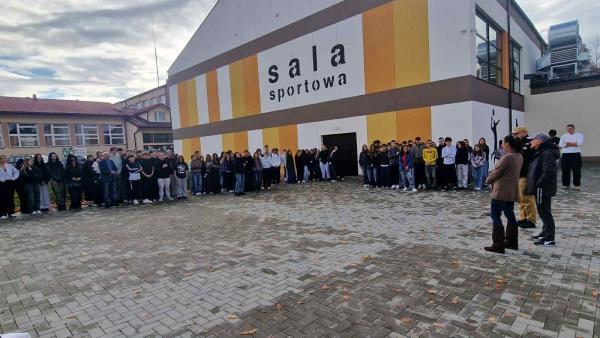 a361137b eaa8 4e78 bc85 b1d226f695d5