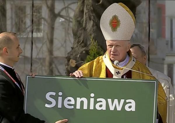 9bc93b55 e480 4404 86d1 c3d9bbafc37e