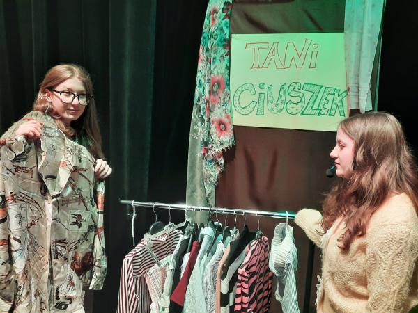 1ad56bb1 ce81 439e 84d2 6aa518acf199