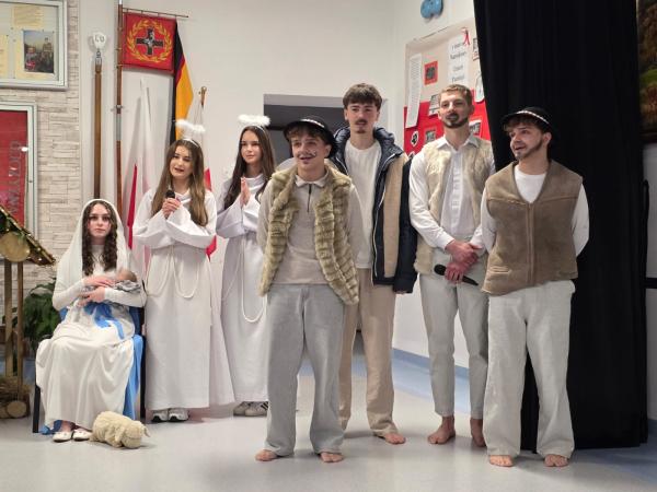 3ffee98d b085 49bd ac83 4d1a7d7cf7e3