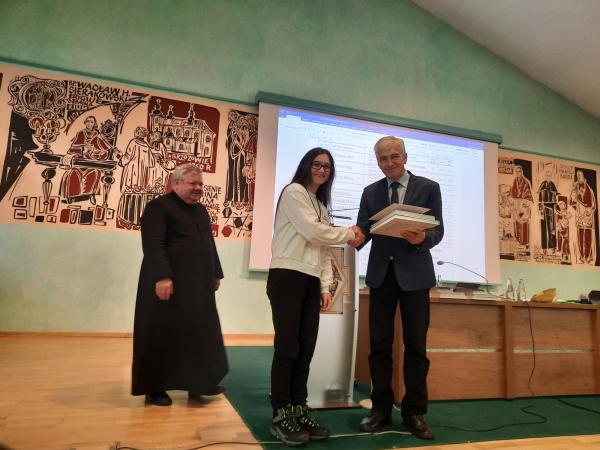 618702176 1600404371618723 8075973991812720808 n