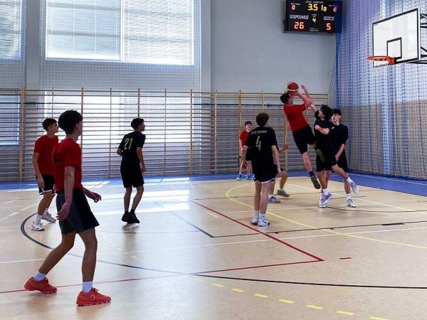 651049435 1644900897169070 1764698299787036236 n