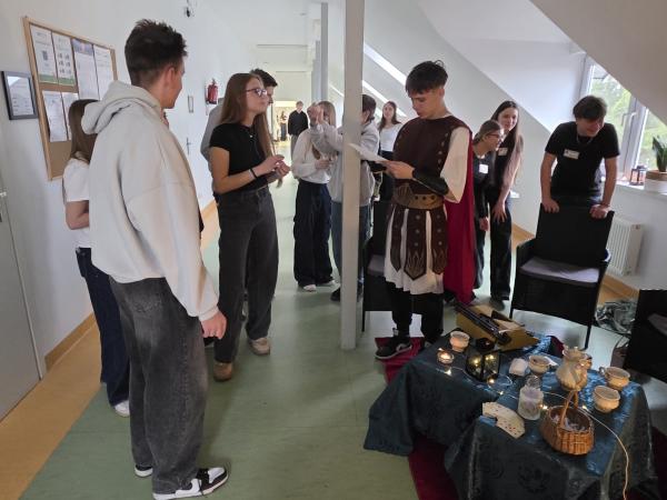 7facff82 80f7 4857 94c7 bf47a9c586ba