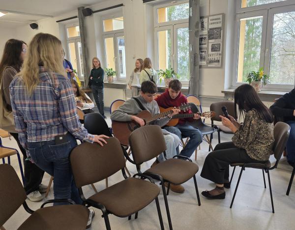 689633ba 0c29 4b5b 9639 b1b59b211a26