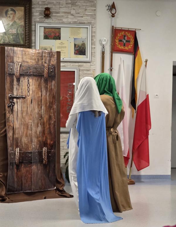 1ab553f4 84ef 44c7 8069 5b63a47c0237