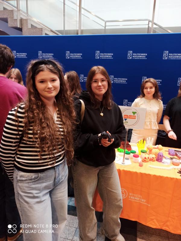 8f9c72ad 0e72 4f0a a213 364c72d2a99c