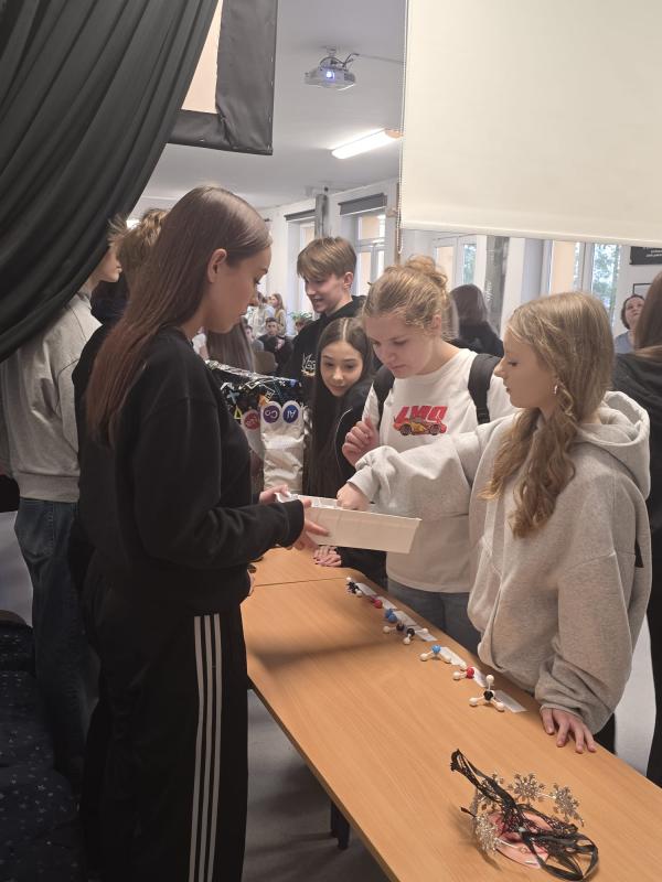 68e12b38 6818 4366 8cc4 562436dd8fc0