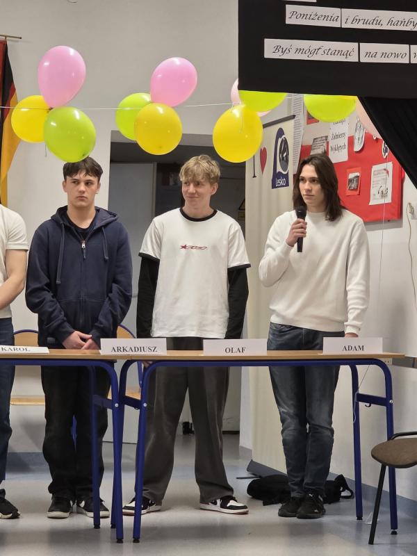 db3bc467 38ee 449f 8690 a22796a3c8b0